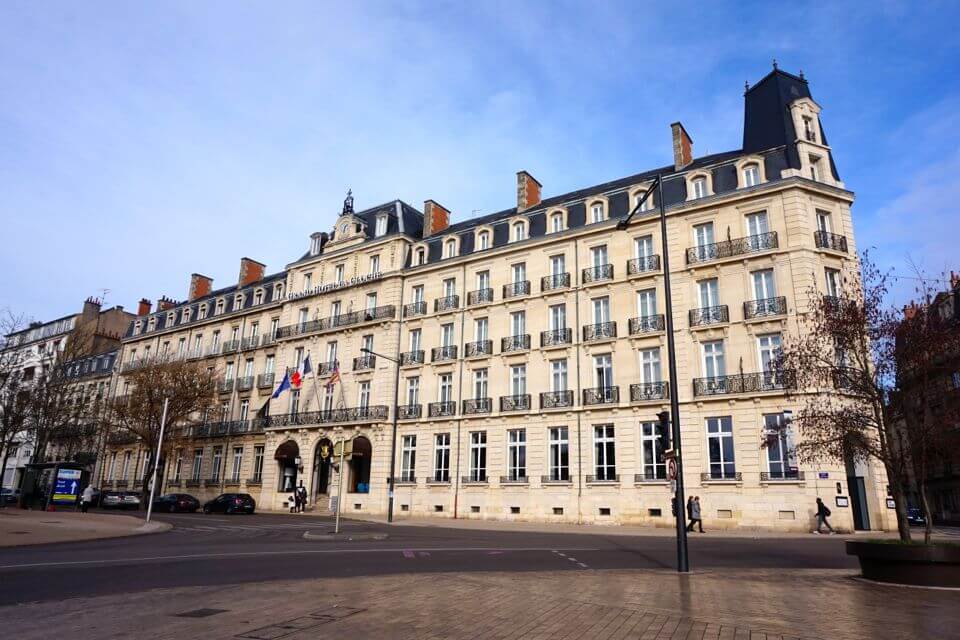 grand hotel la cloche