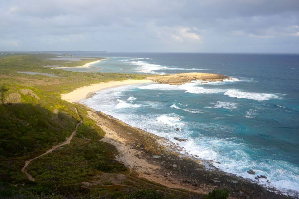 pointe des chateaux guadeloupe