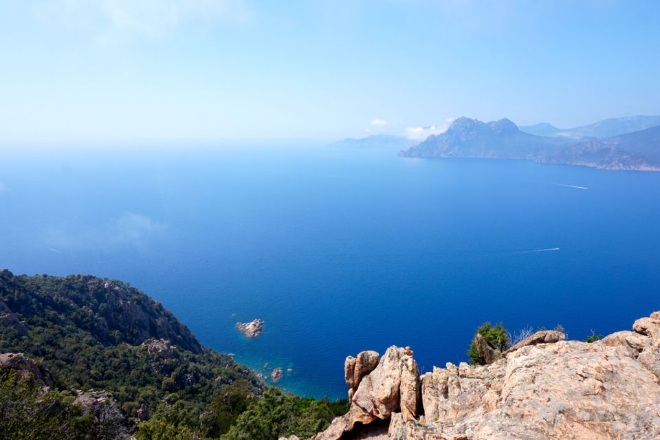 Visiter les calanques de Piana : guide pratique