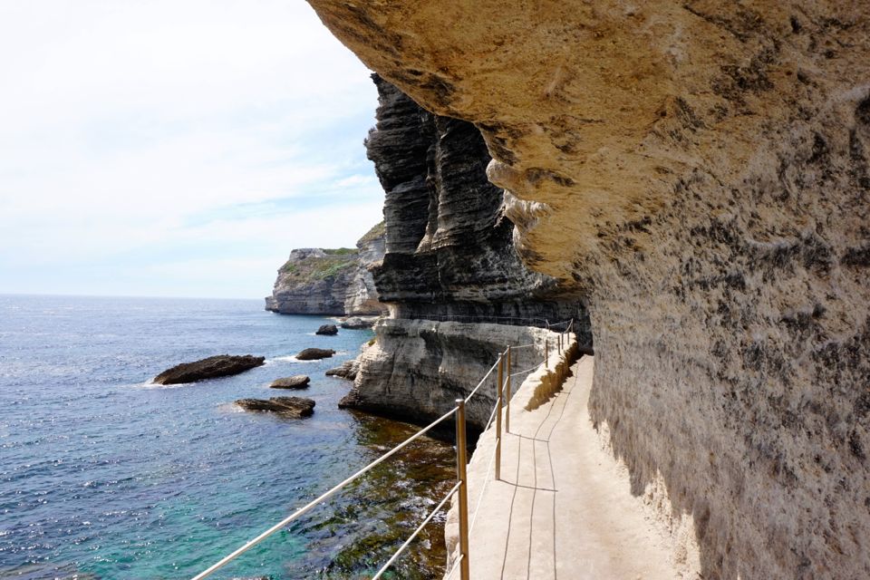 visiter bonifacio escalier aragon