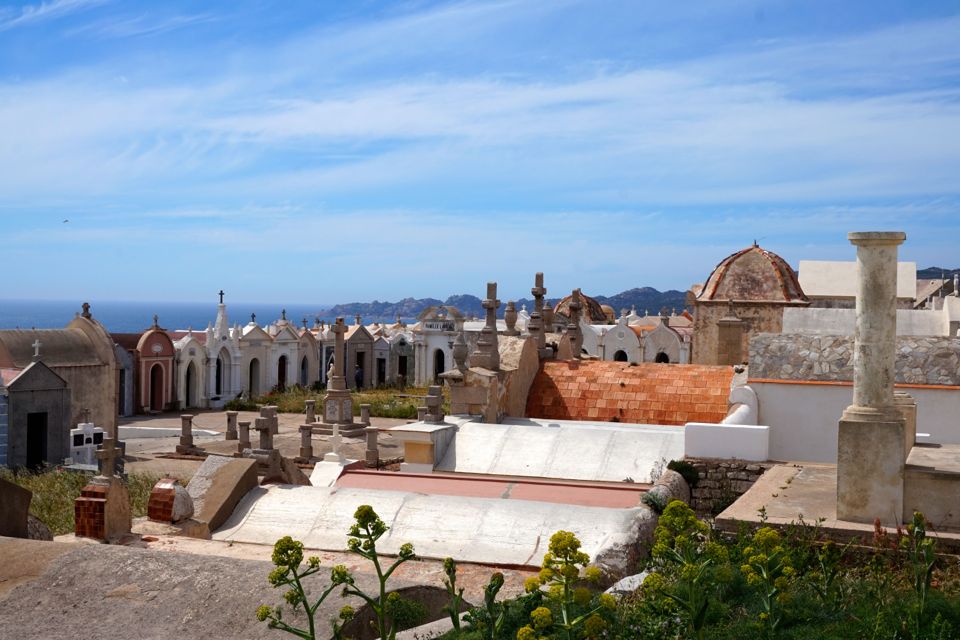 visiter bonifacio cimetiere marin