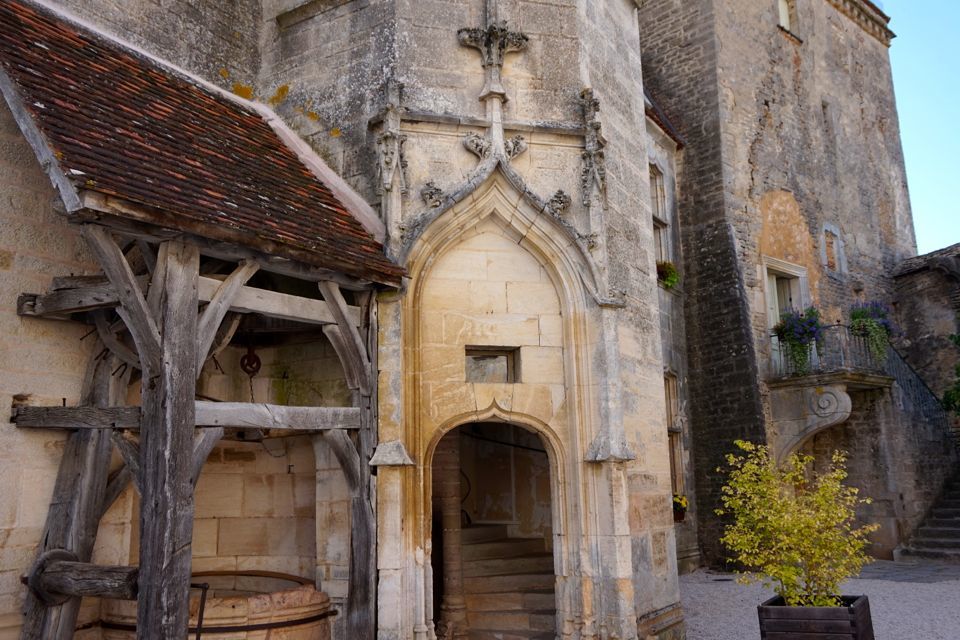 Visiter le village et le chateau de Chateauneuf