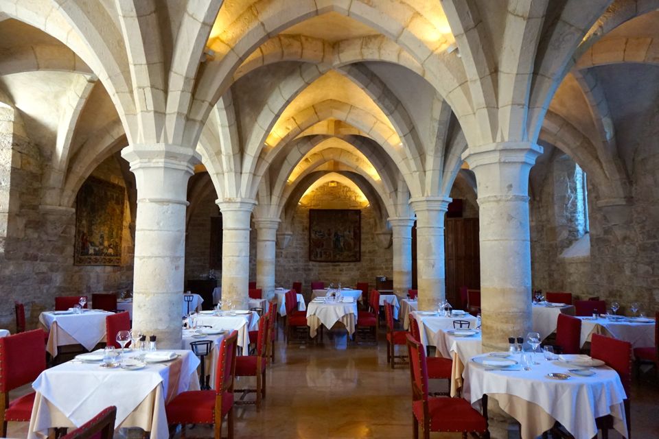 Chateau de Gilly, Bourgogne
