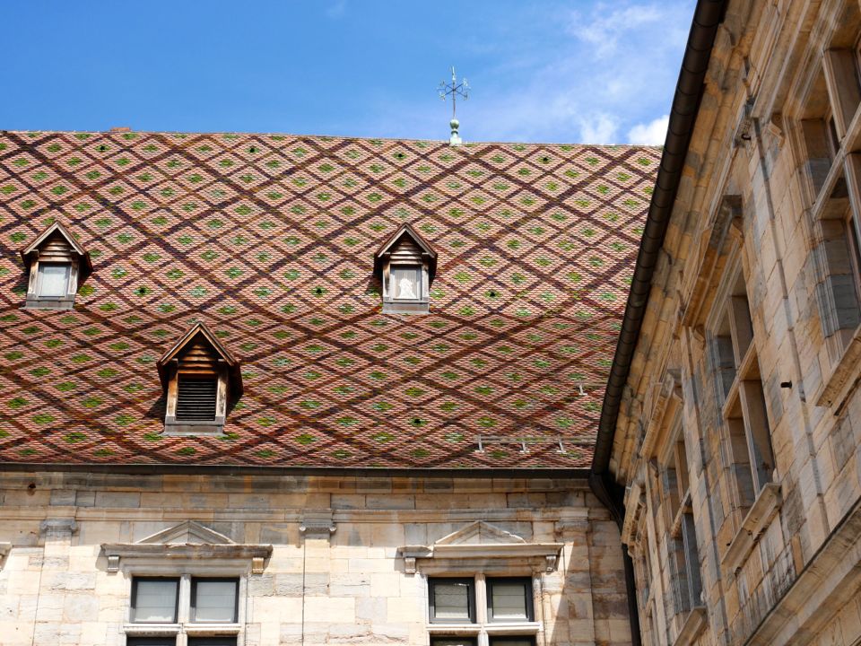 palais granvelle visiter besancon