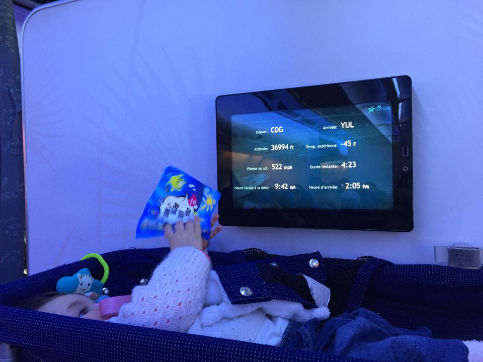 voyager en avion avec bebe