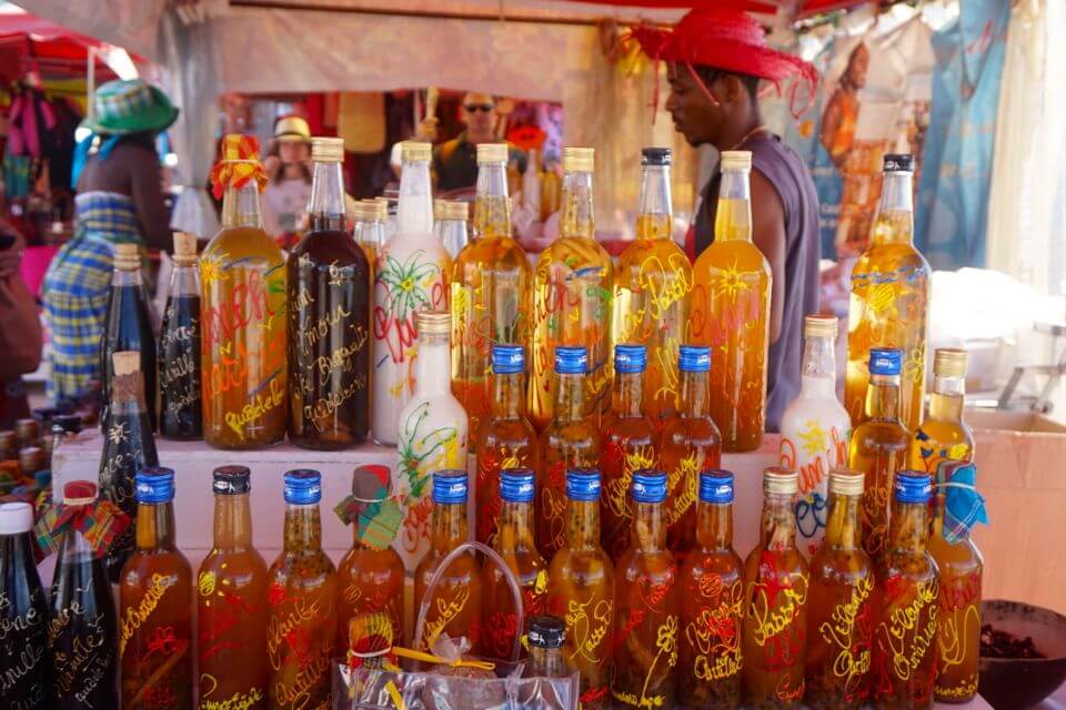 marche sainte anne guadeloupe