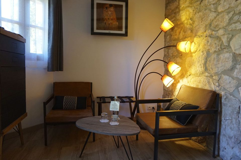 hotel restaurant a cheda bonifacio