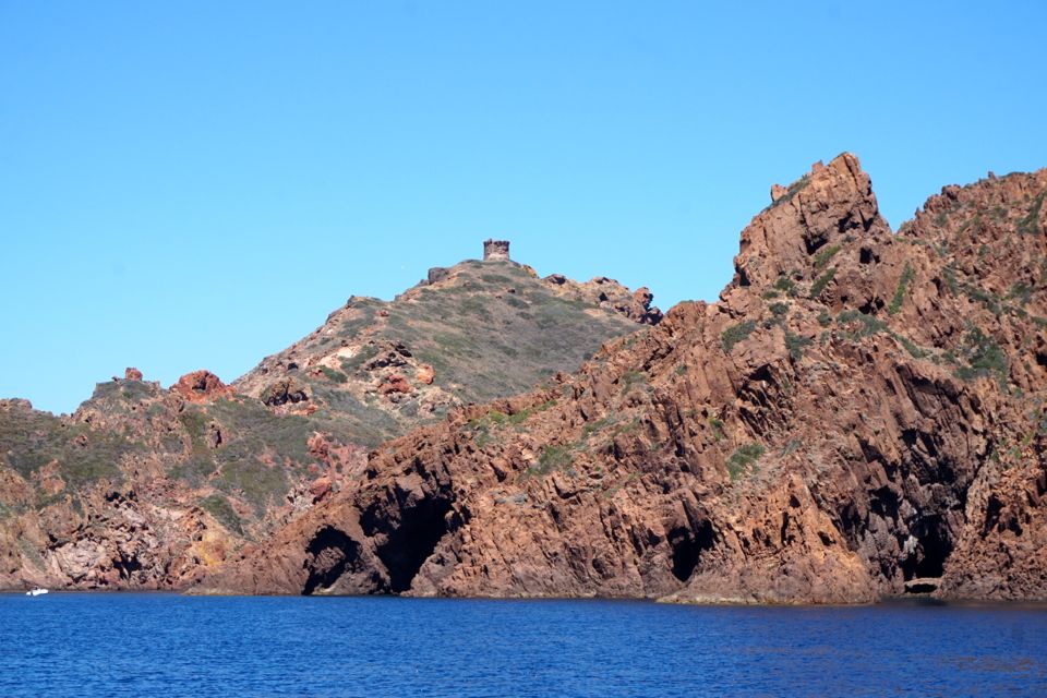 Golfe de Porto : réserve de Scandola