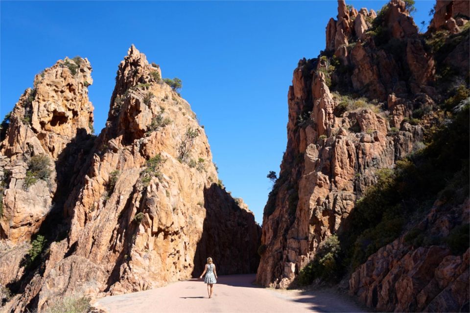Visiter les calanques de Piana : guide pratique