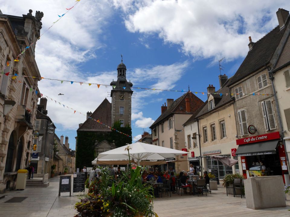 Visiter la Côte de Nuits : Nuits Saint Georges