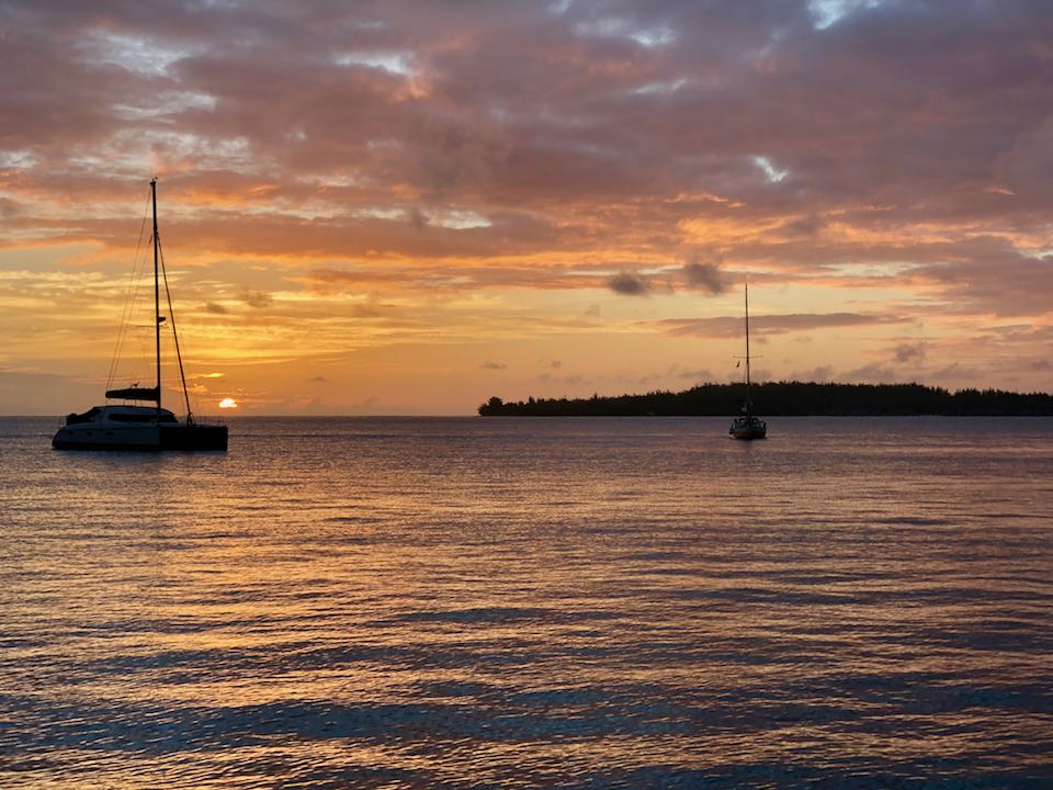 sunset yacht club bora