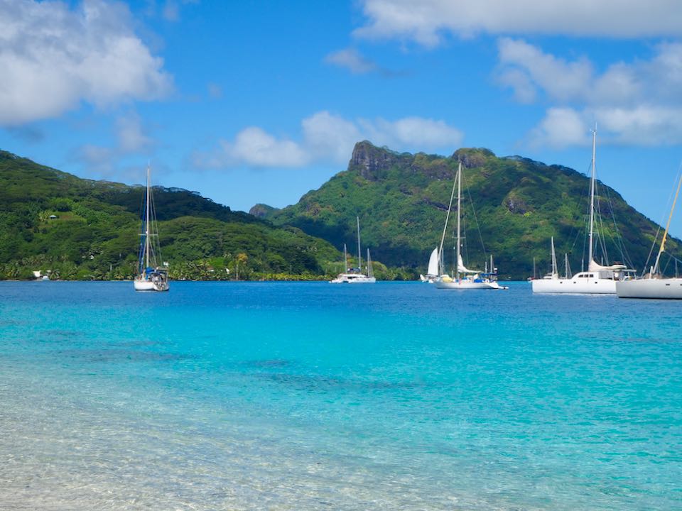 plages Huahine