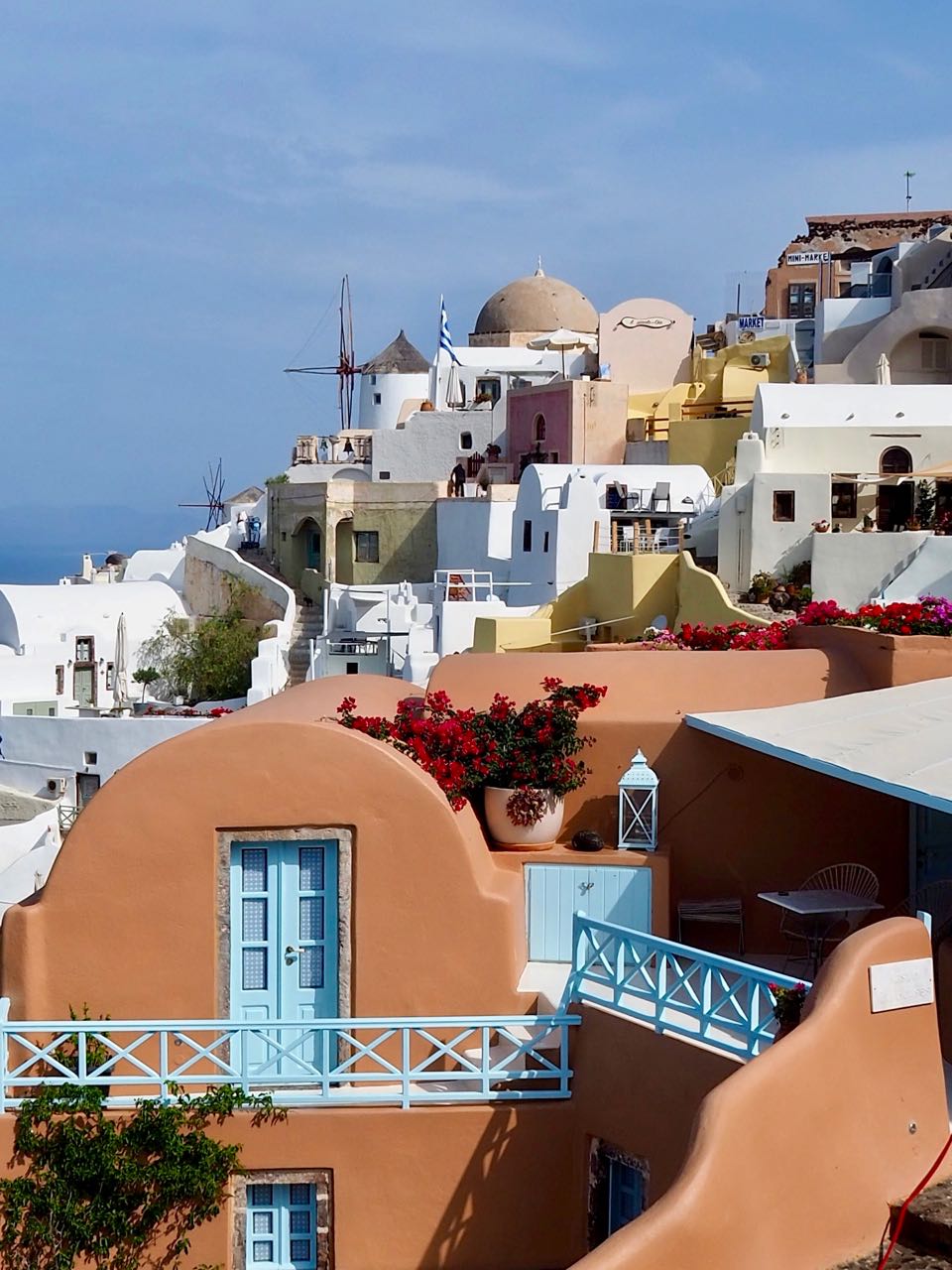 kastro-houses-oia-santorin