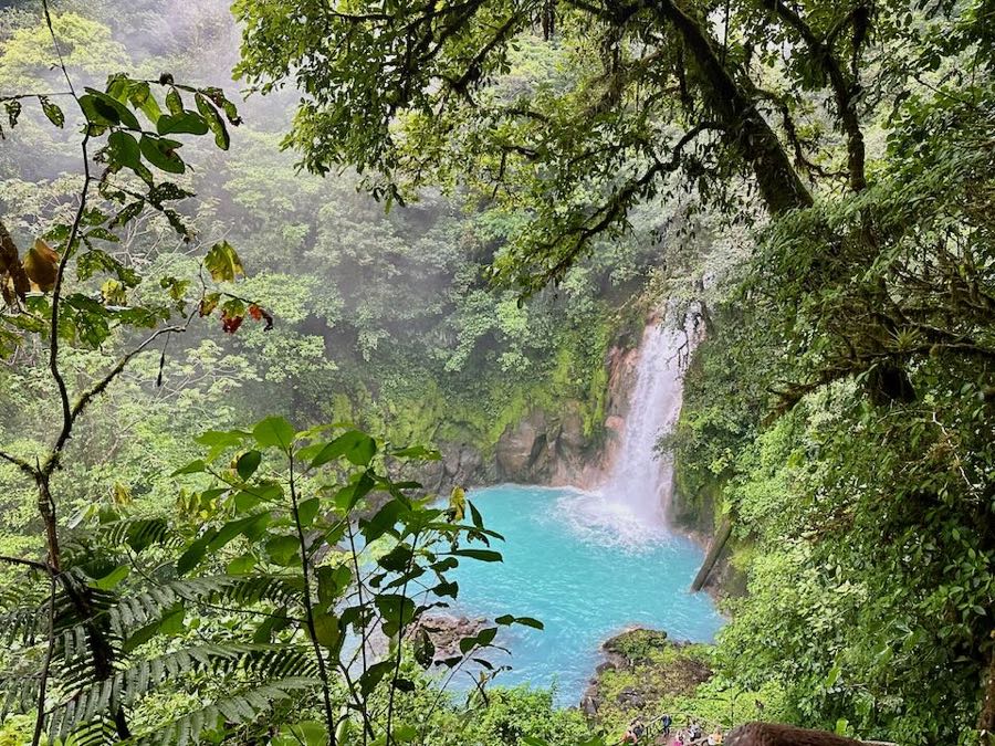 rio celeste costa rica