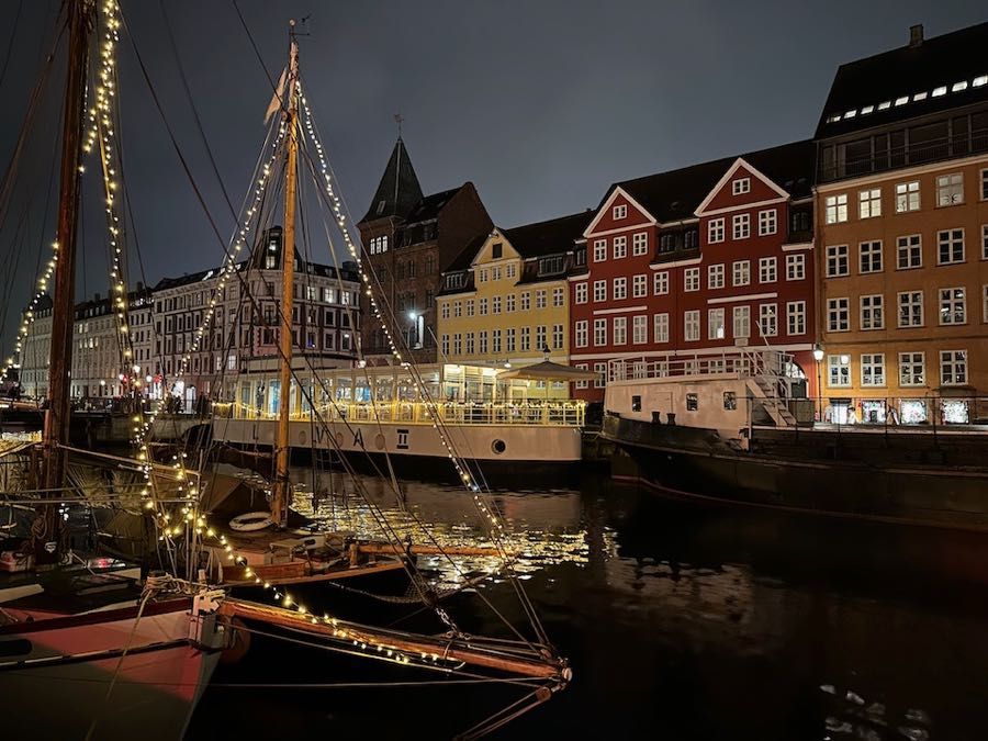 nyhavn copenhague nuit noel
