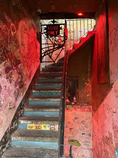ruin bar budapest